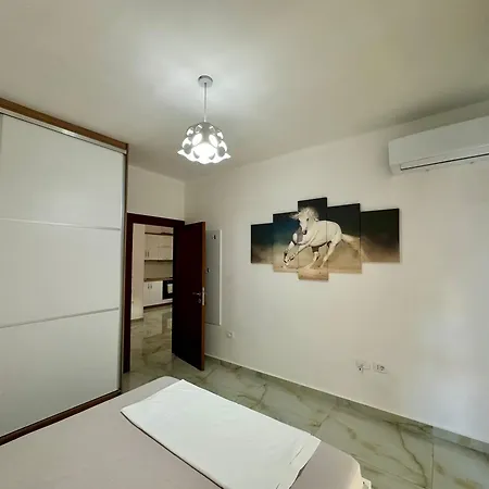 Apartman Kay Terraces *